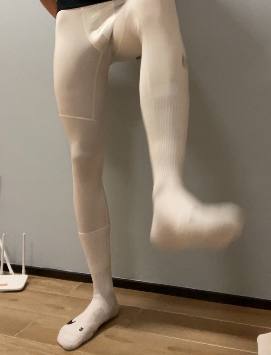 穿成这样 又要被姐姐调教了