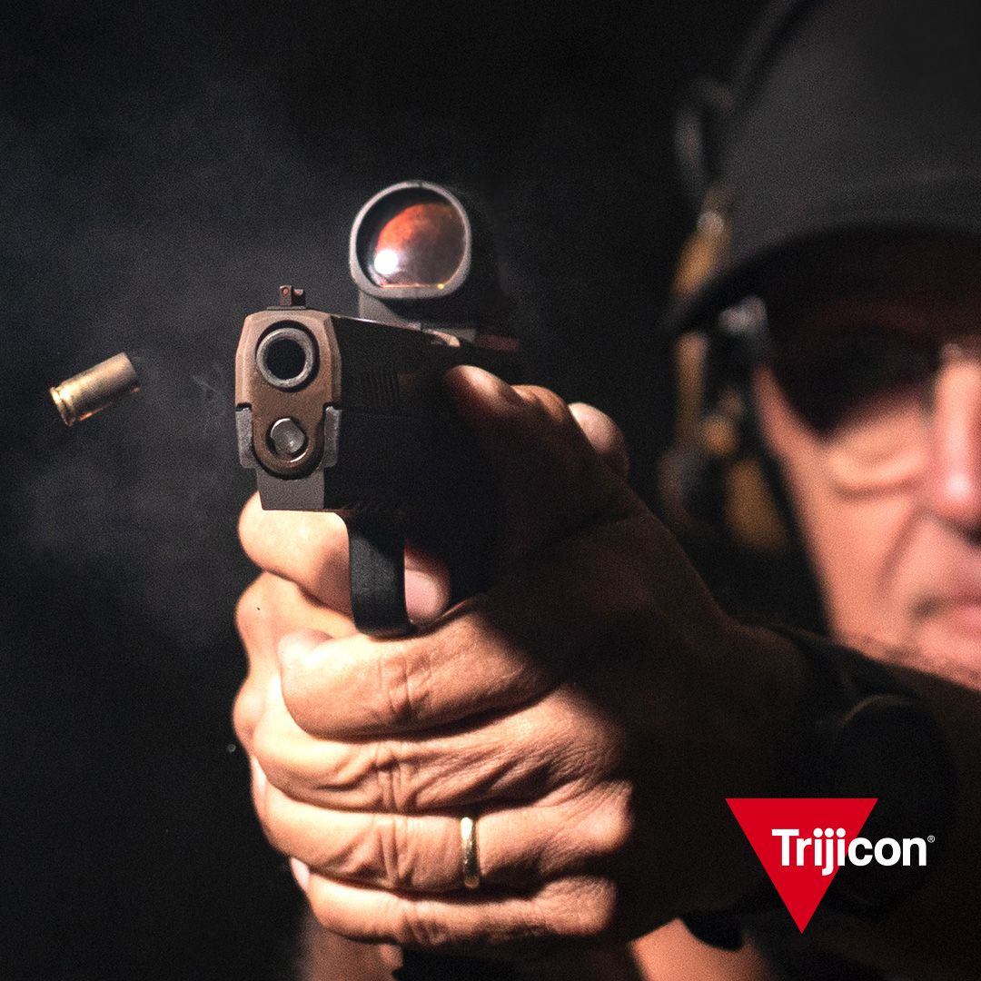 Round Windows 🔴 The @Trijicon SRO is the ultimate red dot sight for precision shooting. Engineered with a wide field of view and crisp red dot, it ensures rapid target acquisition and enhanced accuracy. Shop: tinyurl.com/425avsy8 #TrijiconSRO #PrimaryArmsOnline