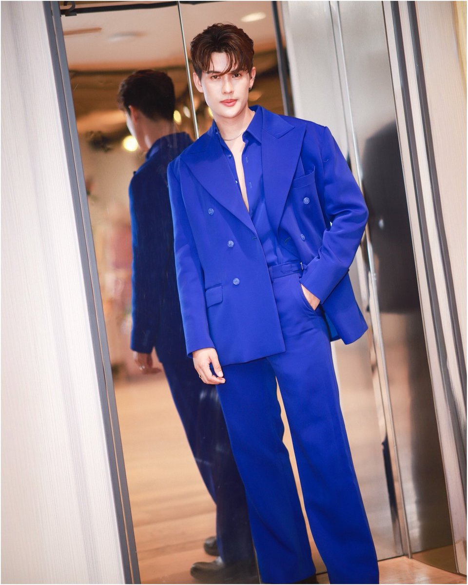 Come to join us GQ family 💙<a href="/GQThailand/">GQ Thailand</a> 
Mua &amp; Hair <a href="/beedymeedy/">Beedymeedy</a> 
Style @pitnapatofficials 
📸 <a href="/vango3447/">ƪ(˘⌣˘)┐ ƪ(˘⌣˘)ʃ</a> 
#GQMAN
 #GQthailand
#TheGQGentlemansearch
#GQMAN2024xSiamDiscovery
#GQMAN2024onTiktok