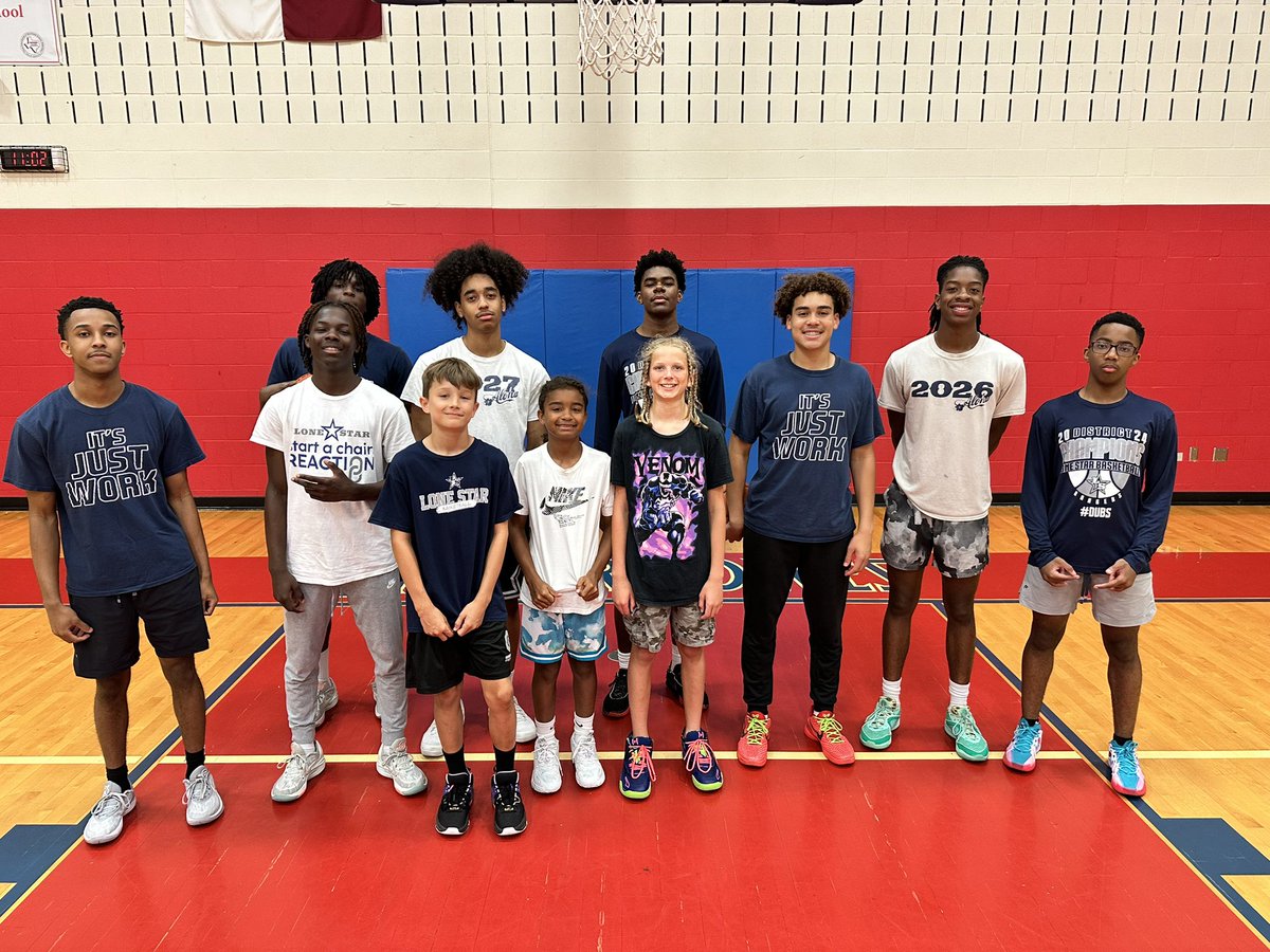 Congratulations to our Day 3 Session 1️⃣ @LSHS_BBall Camp winners so far: Hero Champion🦸‍♂️: Preston! 💰Basket Winners: Miles, Jackson, & Braylon! #DUBS #ItsJustWork #FutureRangers