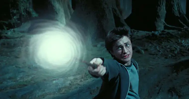 A pré-venda de 'Harry Potter e o prisioneiro de Azkaban' começa dia 28 de Maio e o filme estará de volta nos cinemas apenas dia 4 de Junho! Quem vamos?