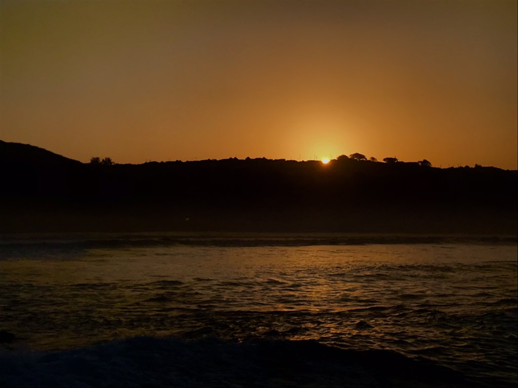 Sunset from Mdumbi beach. #wildcoast #transkei
#accommodation #petfriendly #freewifi #surf #fishing #kayaking #adventure #hiking #beachlife #surfing  #dinewithus #workremotely #footprintsbar 
@SportswaveAndre
#StrongerTogether