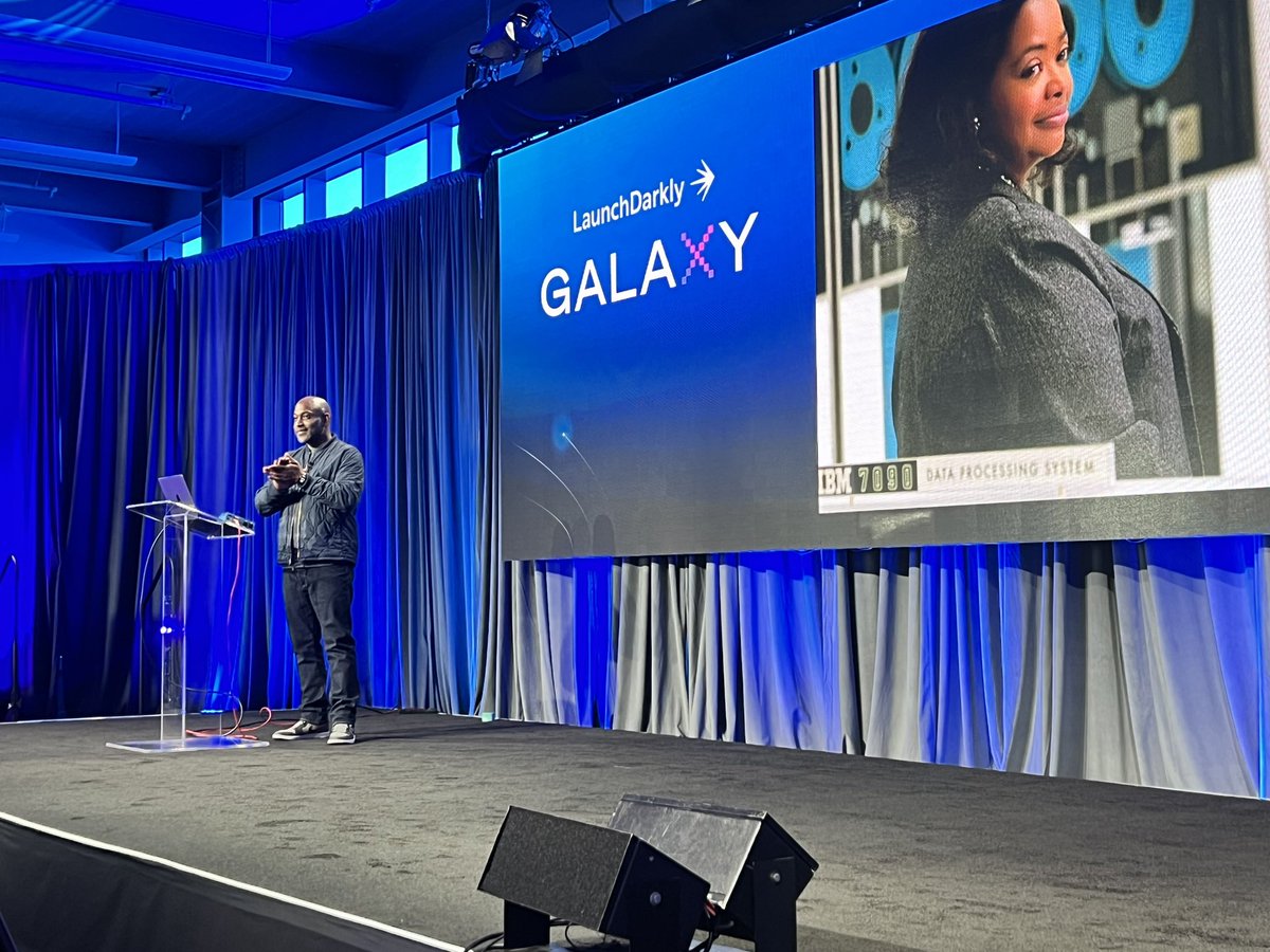 “A lot of people become senior engineers but remain junior humans” - @kelseyhightower Starting off day 2 of #Galaxy24 strong