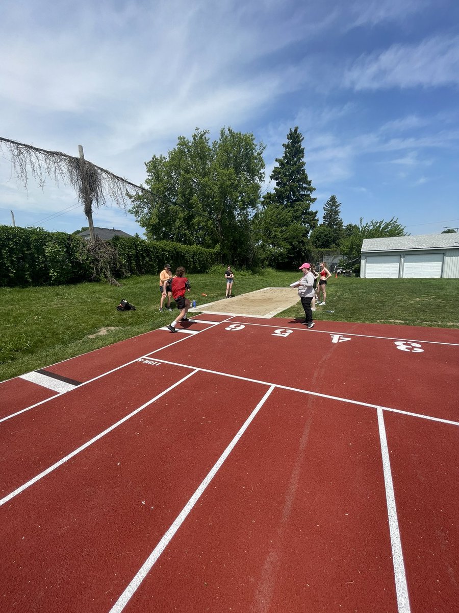 Elementary Athletics tweet media