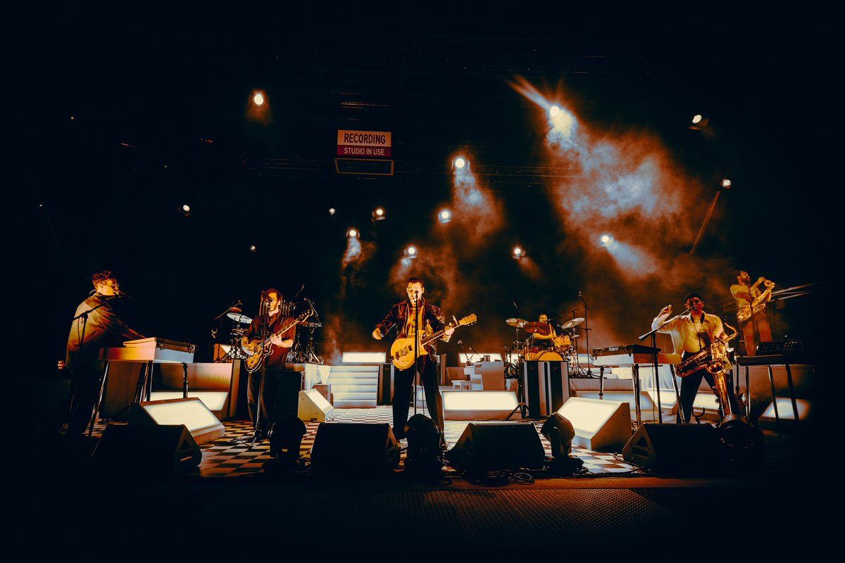 _postconcertdep's tweet photo. @jackantonoff we loved getting to cover! was a blast 

📸: @_itsjessnels https://t.co/jGTLU6MAXQ