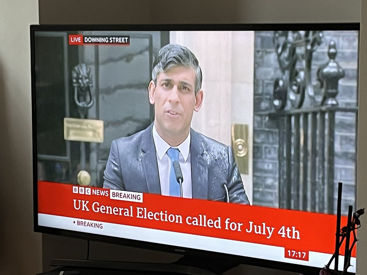 Things can only get better blaring at the gates of Downing Street as the rain pours on Sunak’s premiership and 14 years of Tory government #GeneralElection2024