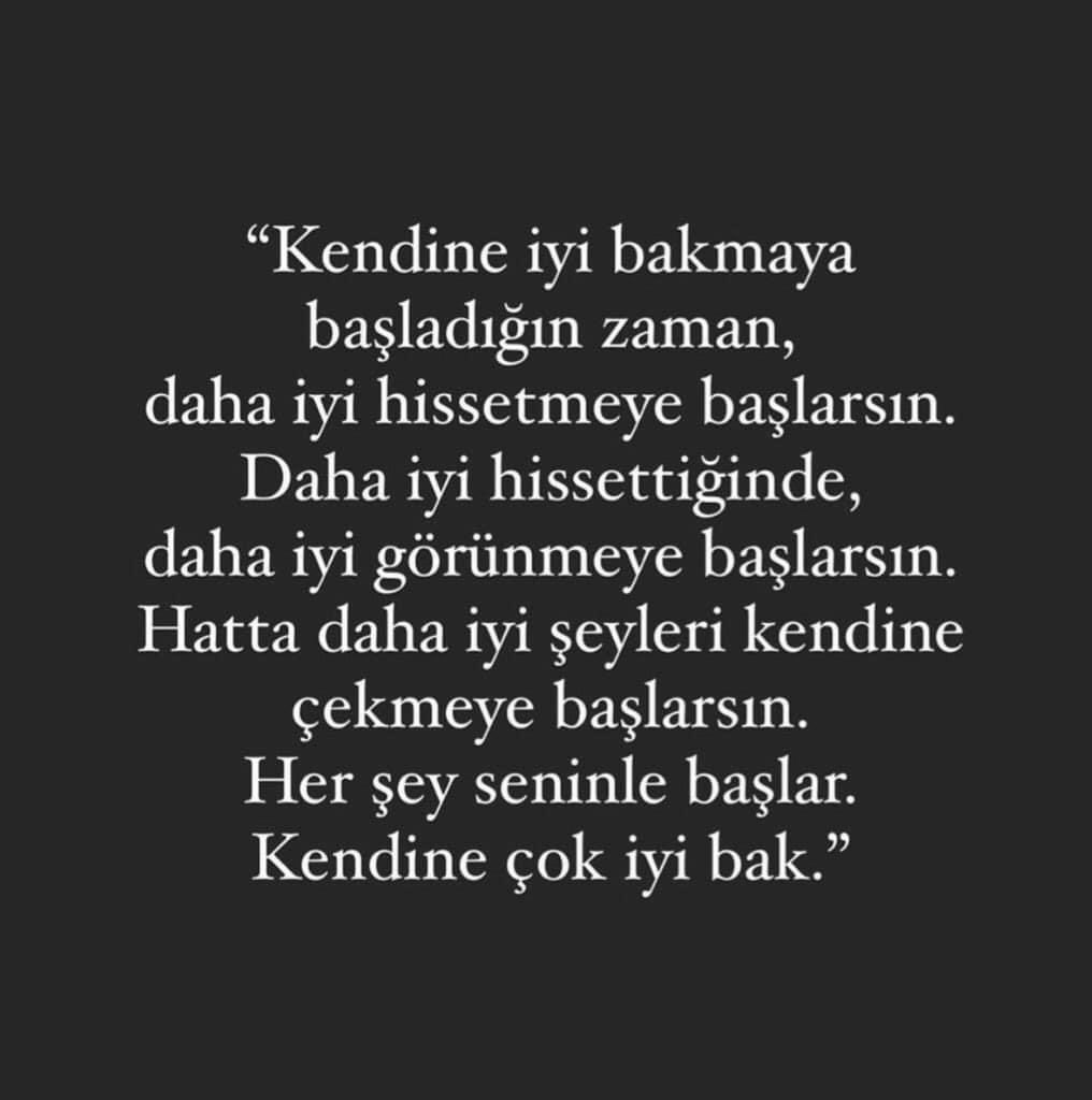 “Sen değişirsen dünyan değişir.
Tekamül süreci bir ekip çalışmasıdır, tekamül ilerlemesi bireyseldir.
Önce herkes mutlu olsun ben nasılsa olurum diyip ömrünü tüketmek bir seçimdir, mutluluk bulaşıcıdır. 
Önce ben demekle, sadece ben demek arasında çok büyük fark var.” ⬇️