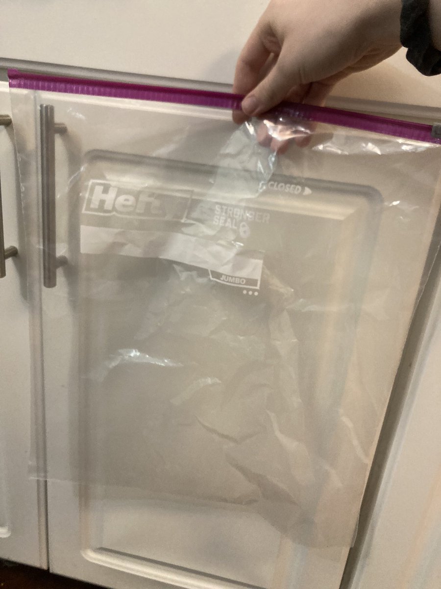Guys look at this huge ass ziploc bag I found in a cupboard. I’ve never seen anything like it before….