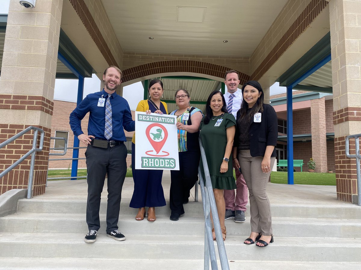 Great time meeting with my fellow APs! Go PLC  #2! #NISDElemAP