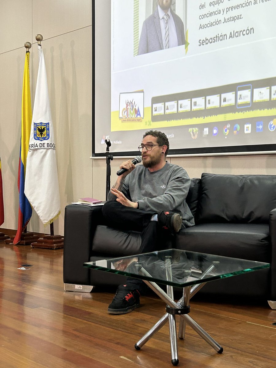 Justapaz tweet media