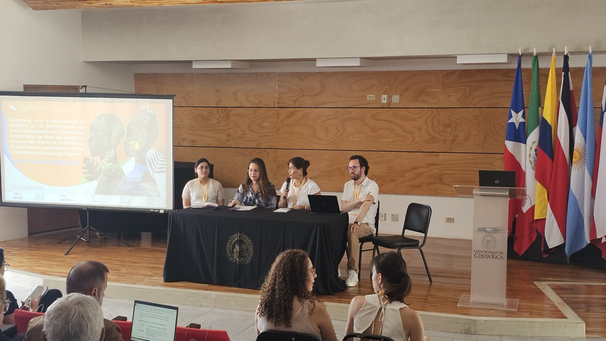 Con la participación de Sucy Wing Ching 🇨🇷, Denisse Toloza 🇨🇱 y Camilo González 🇨🇴 y moderado por Rosa María Perez de la <a href="/UdeGuanajuato/">Universidad de Guanajuato</a> continuamos la Conferencia.