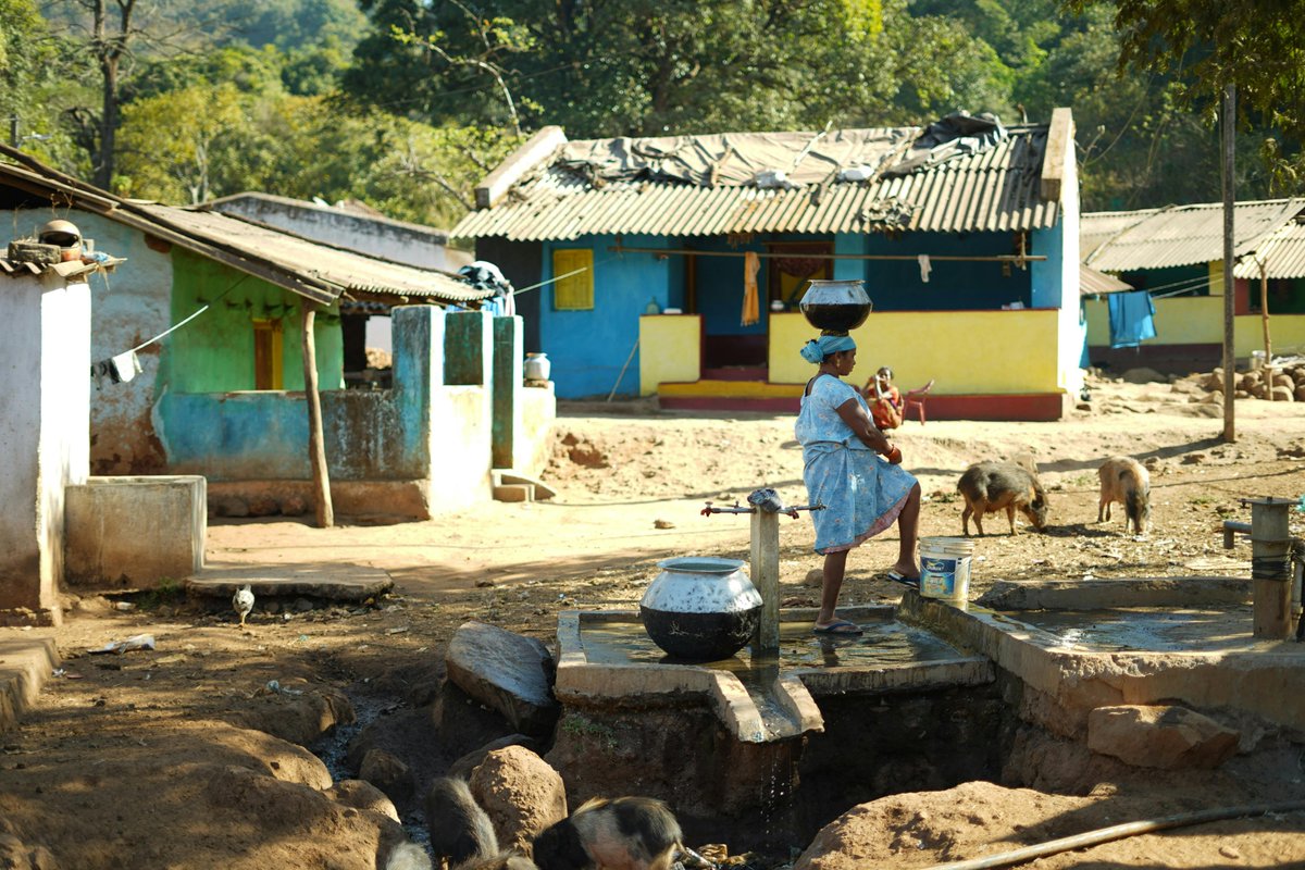IARC &amp; partners find, in sub-Saharan #Africa, ♀️ who live:
-in rural communities
-further away from treating🏥
had worse survival vs. urban👩/👩close to🏥.
Disadvantage particularly clear for early-stage breast #cancer.
Immediate preventive action needed!
thelancet.com/journals/langl…