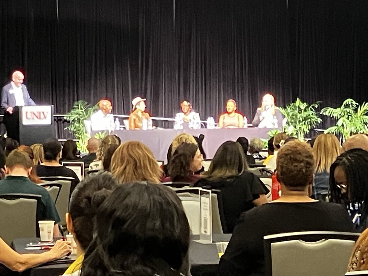 UNLV Administrative Faculty development day. Time to step away and reflect and learn. <a href="/unlv/">UNLV</a> ⁦<a href="/unlvlibraries/">UNLV Libraries</a>⁩