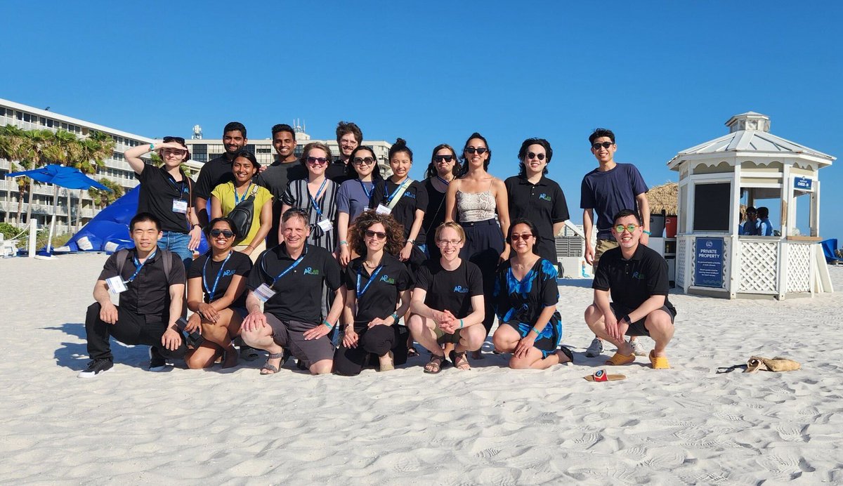 aplabUR's tweet image. Another successful VSS! We hope you had a chance to stop by our posters and talks! #VSS2024