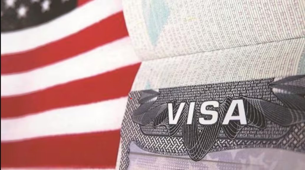 Good news for US #studentvisa seekers! #F1visa interviews will continue through August.

US Consulate in #Hyderabad extended F1 visa season by 2 weeks, allowing more students to book interview appointment for their admission this fall. Additional #visa slots likely to be opened.