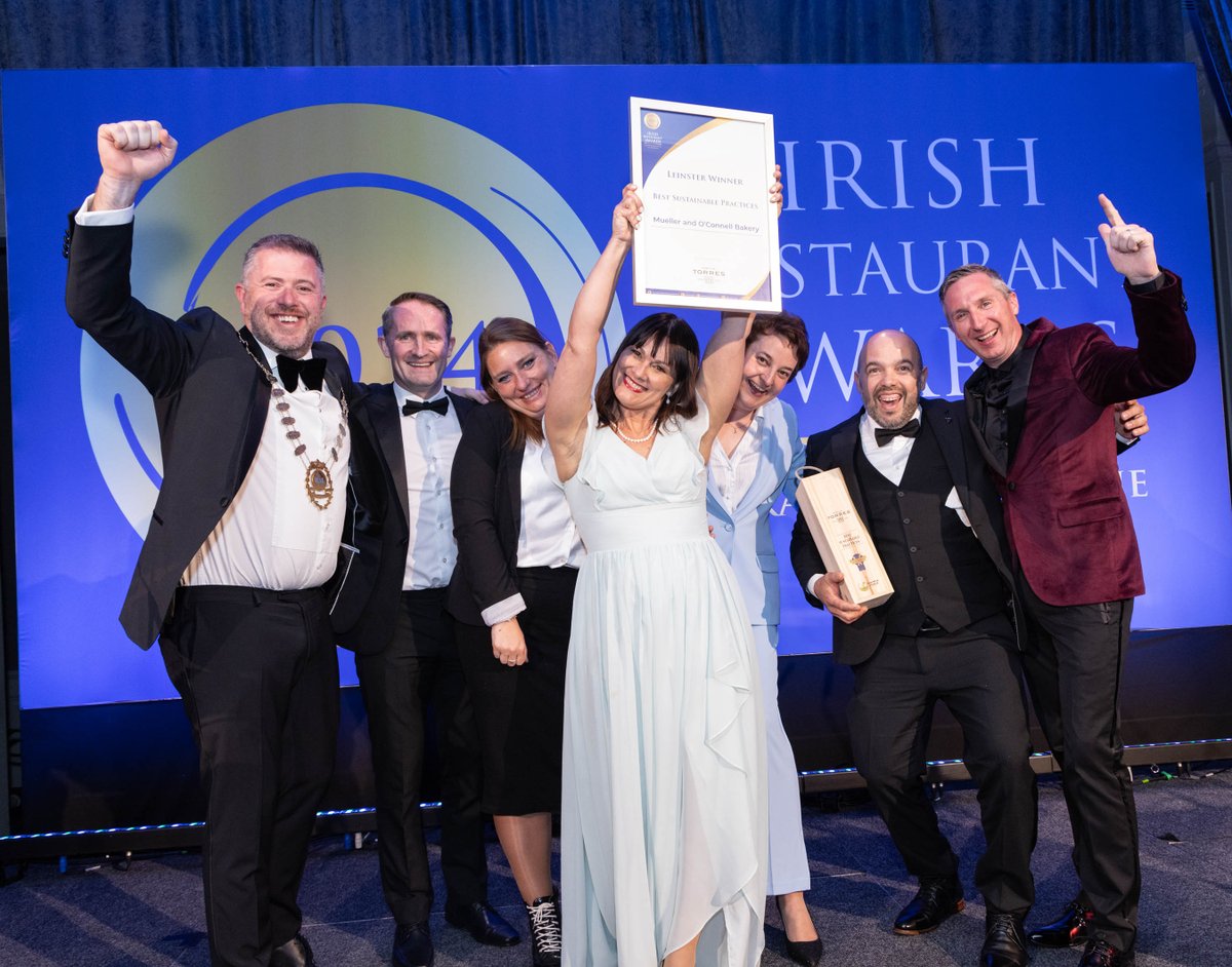 IrishRestaurantAward tweet media