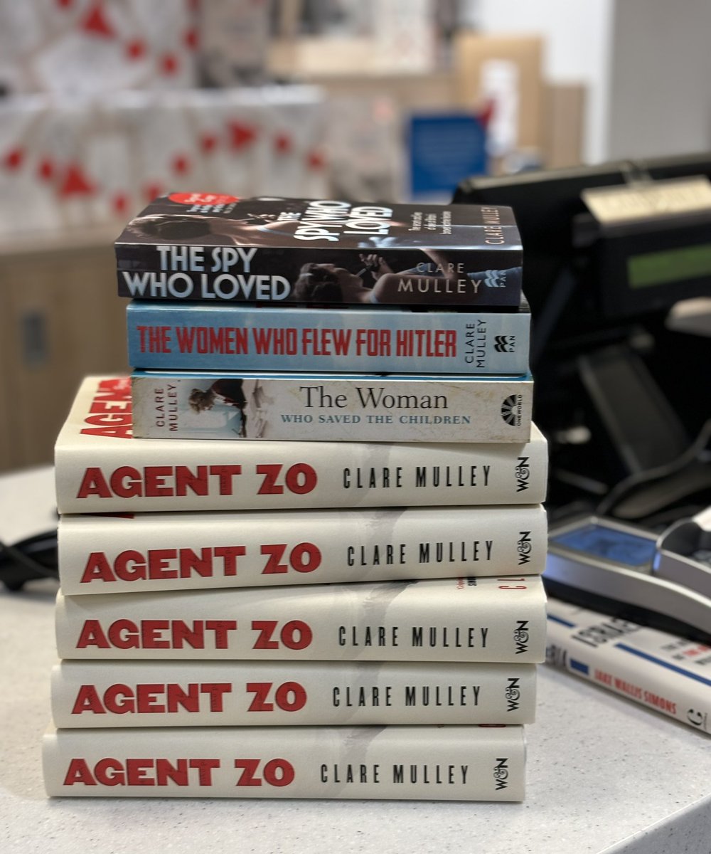 I’ve been pounding the wet pavements today… signing #AgentZo books across central London 📖📕📚! @waterstones, @dauntbooks , @JohnSandoe @Foyles & @Hatchards now all have signed copies… & I need new feet!