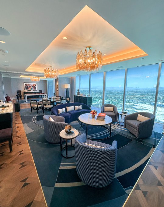 The Fleur De Lis suite at the Fontainebleau Las Vegas is absolutely stunning! Can&rsquo;t wait to stay there