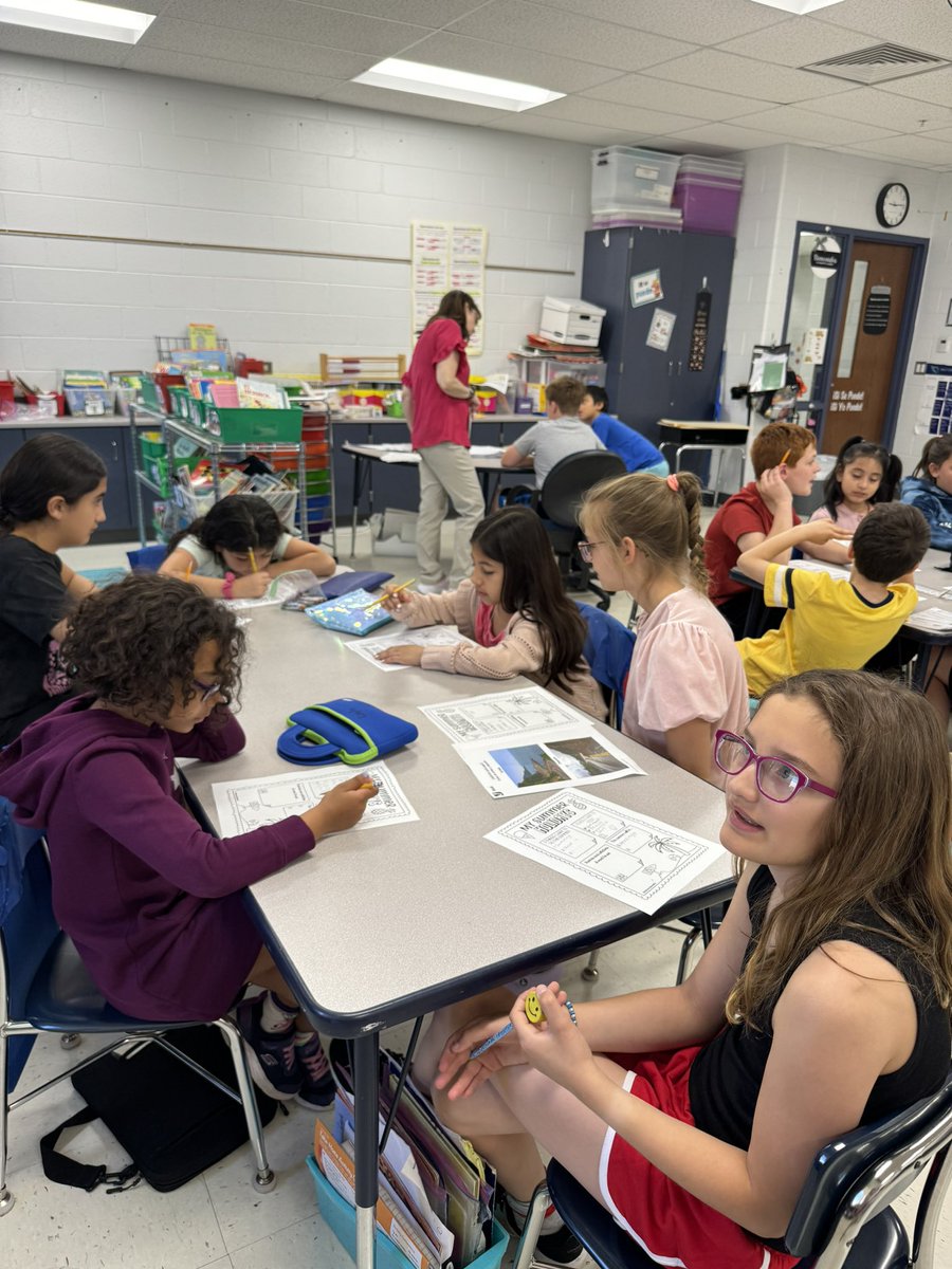 Our last Buddy Classroom activity. We had so much fun working with Mrs. Brand’s class this year! Good luck in fifth grade! <a href="/mrsbrand4/">Mrs. Brand</a> <a href="/D59SaltCreek/">Salt Creek Elementary</a>