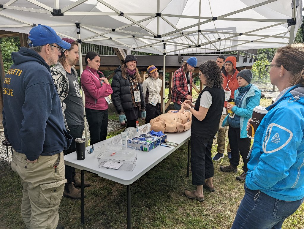 Chest trauma in the sunshine with pre-hospital care providers <a href="/RCC_bc/">Rural Coordination Centre of BC (RCCbc)</a> <a href="/AlbertaRhPAP/">Rural Health Professions Action Plan (RhPAP)</a> <a href="/BCCFP/">BC College of Family Physicians</a> <a href="/BCFamilyDoctors/">BC Family Doctors</a> <a href="/BC_EHS/">BC Emergency Health Services</a> #rhc2024
