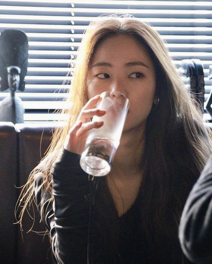 best of jeon yeobeen tweet media