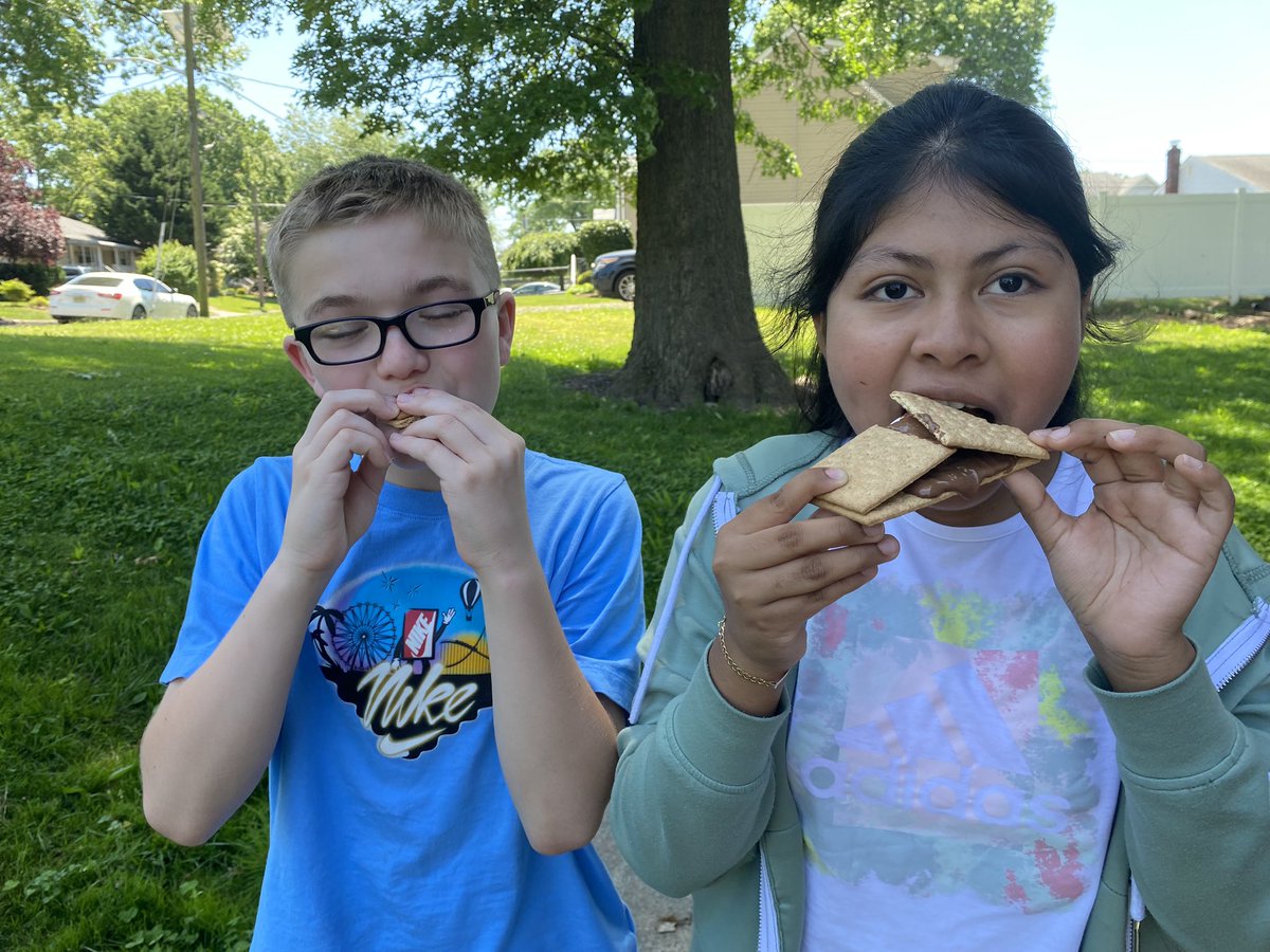 Colleen Wechter tweet media