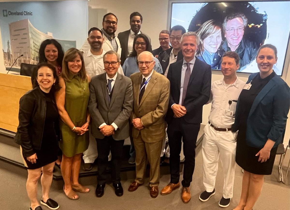 Thank you @JosefStehlik for delivering the 4th Annual Dr David Taylor Memorial Lecture at @CleClinicHVTI and congratulations as you follow his footsteps to @ISHLT President Elect. We were honored to host @Lindatay2939 on this special day. @rcstarling @tavrkapadia @LarsSvenssonMD