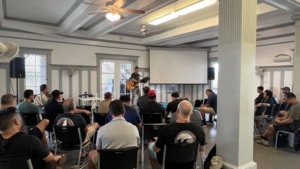 Hawaii Pacific Baptists tweet media