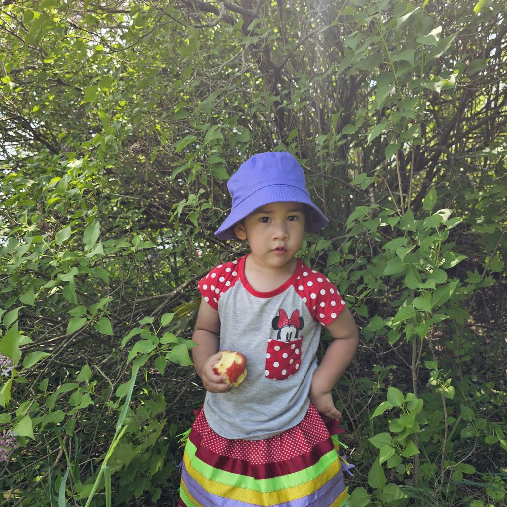 Beautiful day at the Manitoulin Treaty Gathering.  A lot of wisdom, and knowledge being shared.  This is what you don't learn in books - but is wisdom and history we have a responsibility to carry on.