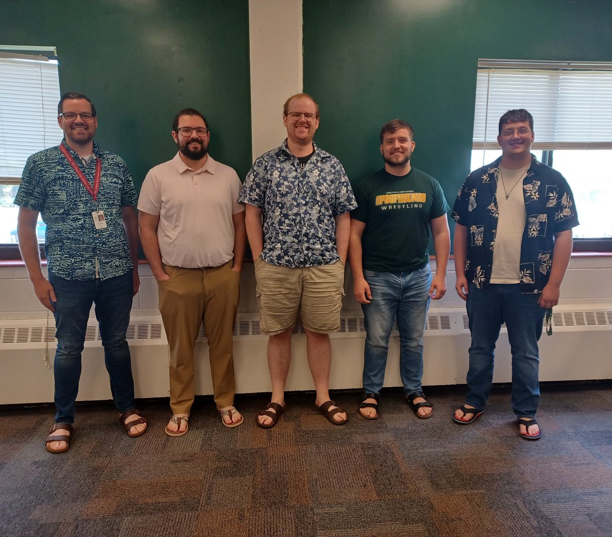 lefeber_josh's tweet image. Year 11 in the books! Even inspired all 2nd floor gents to join #DawgsOut #SpoofhoundPride