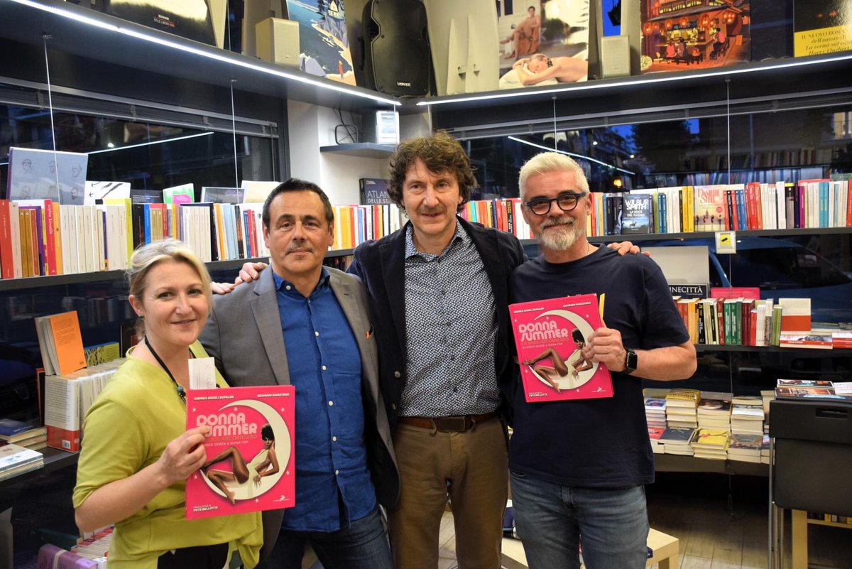 #Donnasummer #inlibreria #dance