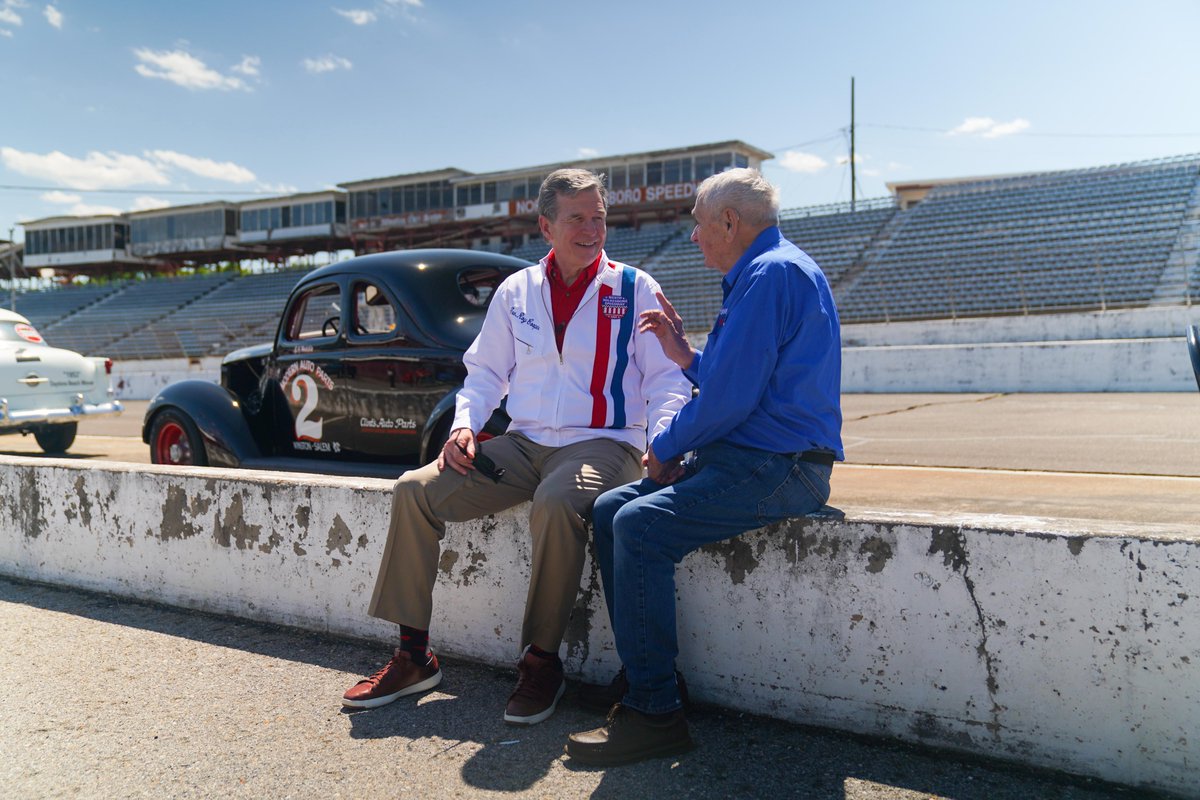 NCCommerce's tweet photo. ICYMI, 15 local governments were awarded $45.8 million in 2022 for the revitalization of motorsports venues, including the iconic @NWBSpeedway in #WilkesCounty! We ❤️ our motorsports venues 🏎️
More: https://t.co/IyCmOHHn5k
#TTWeekNC https://t.co/SqMfrfmKbu