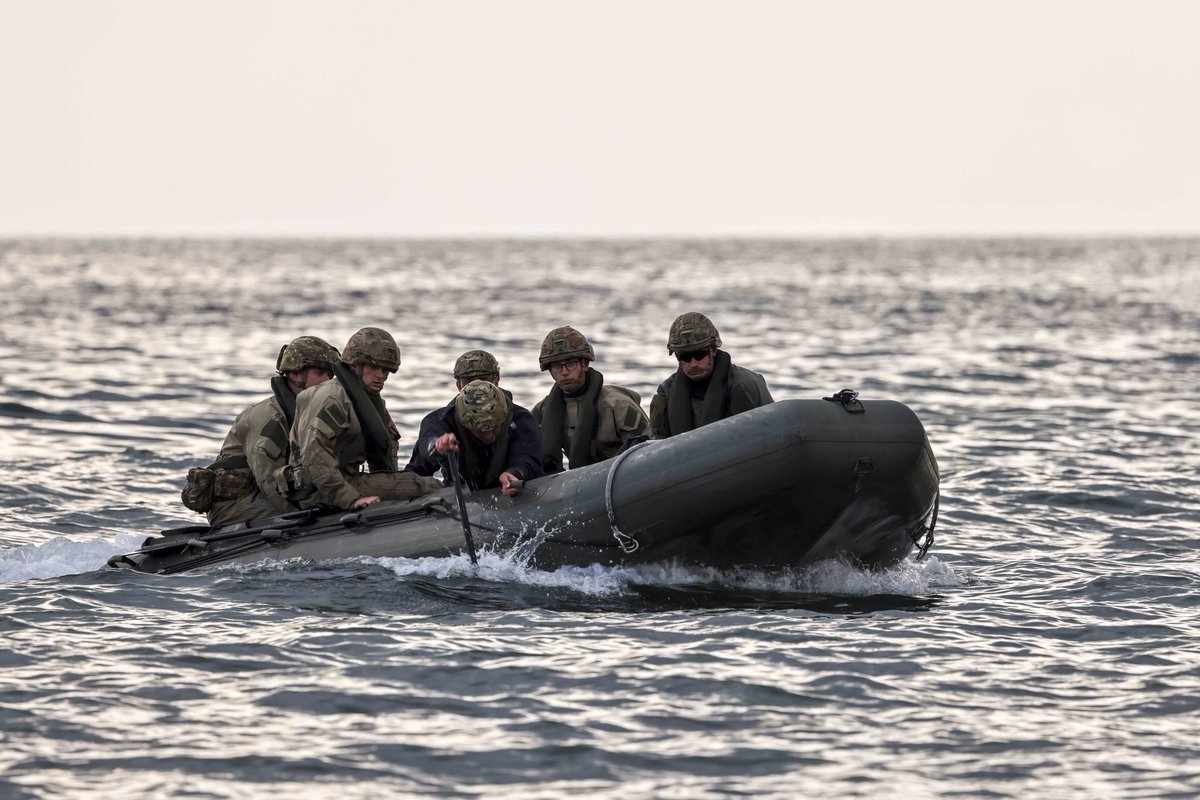 On 6 June, as part of commemorations for #DDay80, these Royal Marines will land in Normandy. 🇬🇧 In scenes reminiscent of events on D-Day, Royal Marines from 47 Commando Raiding Group conducted beach surfing drills in modern-day inflatable craft. 🌊