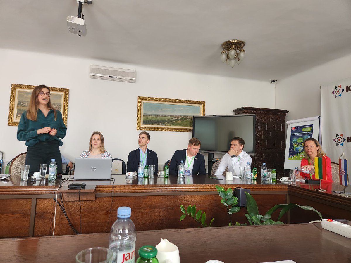 wejoinforce's tweet image. Simona Trsinar and Tena Marucevska, experts from #REGEA, who prepared SECAP for #KarlovacCity, told us about the #SECAP process. They talked about their action plans. REGEA is a Regional Energy Agency with EU references. #KARLOVACSTUDYVİSİT