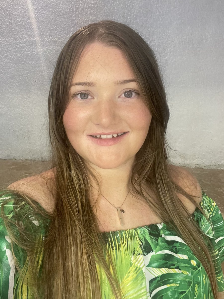 Adele Berry (@_adeleberry) on Twitter photo 