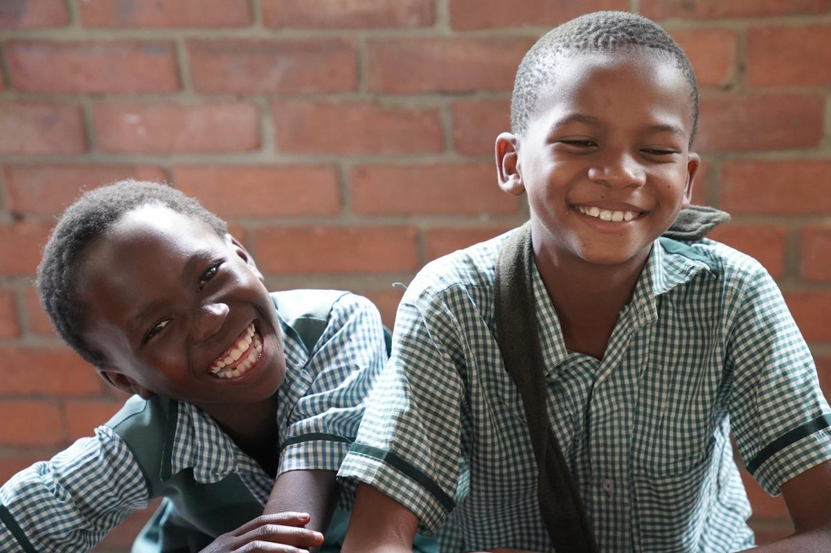 Did you know that 2.1 million vulnerable & food-insecure school children nationwide had access to nutritious meals through school-feeding programs in 2023, compared to 1.9 million in 2022? Read about this & more in our Annual Results Report 2023 here: zambia.un.org/en/267725-2023…
