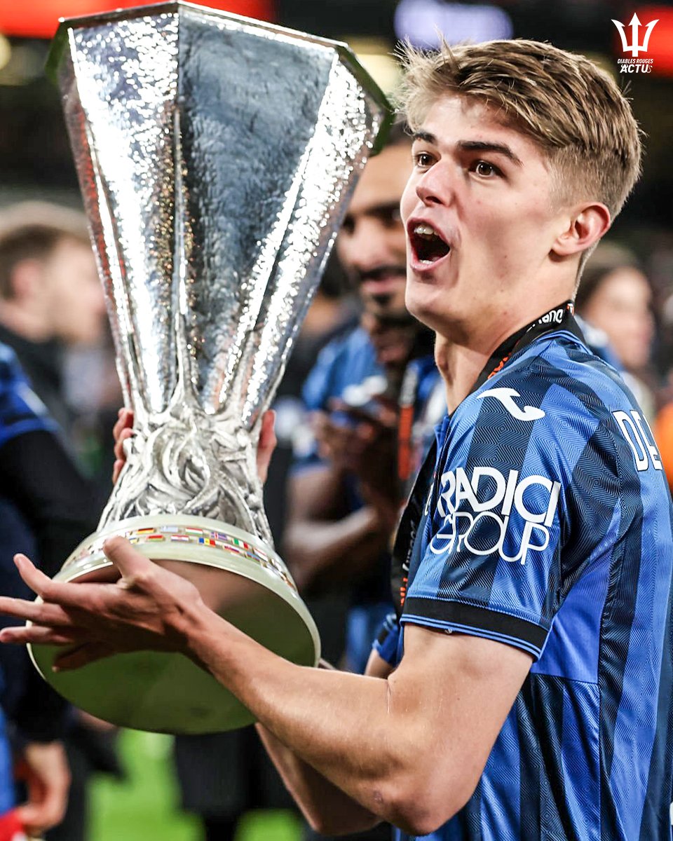 Incredibile come #cdk bastava andarsene da quella squadra di banditi del #milan per vincere un trofeo.
#Atalanta