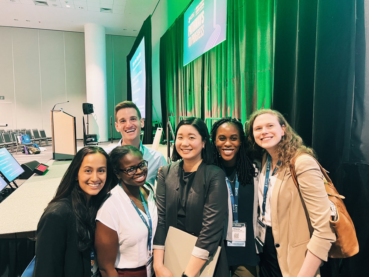 mjoyw's tweet photo. thank you to my @BIDMC_ObGyn  and @The_BMC family for showing up to support us at our first time on the big green #ACOG stage 🫰 https://t.co/DV0mKh7znX