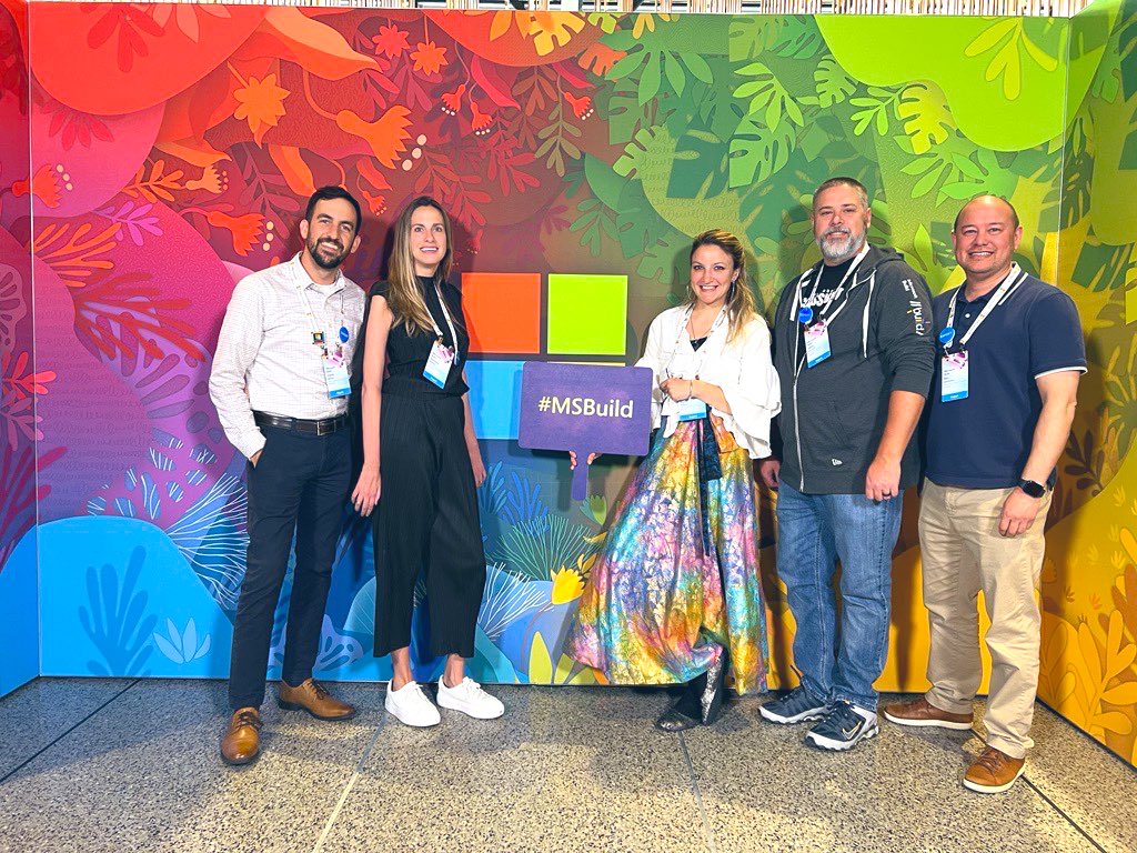 Come check out this crew at #MSbuild at the AI x Accessibility Booth! @_Ioana_Tanase <a href="/DJ_EddieL/">Eddie Leonard</a> Dan &amp; Vinnie