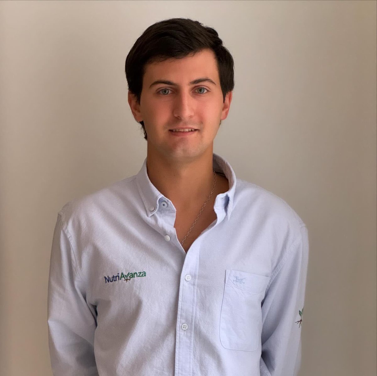 NutriAvanza (@nutriavanza) on Twitter photo Bienvenidos <a href="/GiudiceMili/">Milagros Giudice</a> y <a href="/joacosegu/">Joaquín Segú</a> al equipo de #Nutriavanza !! 🙌🏽
Como Asesores Técnico Zonales tendrán la misión de compartir con productores y técnicos de #Soriano todos nuestros valores, conocimientos y nuevas tecnologías en Nutrición Vegetal Avanzada🌱 Bienvenidos <a href="/GiudiceMili/">Milagros Giudice</a> y <a href="/joacosegu/">Joaquín Segú</a> al equipo de #Nutriavanza !! 🙌🏽
Como Asesores Técnico Zonales tendrán la misión de compartir con productores y técnicos de #Soriano todos nuestros valores, conocimientos y nuevas tecnologías en Nutrición Vegetal Avanzada🌱