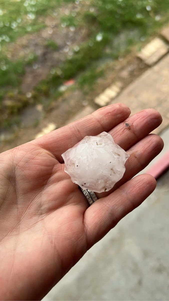 Pam Klausner sent us these photos of hail that fell in the Lake Nasworthy area. She says it got progressively larger as it fell.
#WeatherImpact #Hail #FWTWeather #Breaking #DailyWeather #SanAngeloWeather #WTxWeather