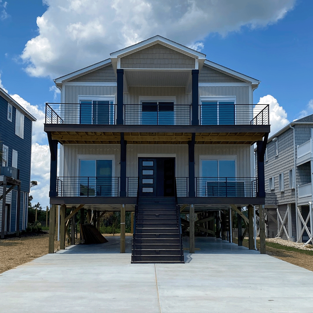 Beachfront beauty 🏖️

No matter the location our Carolina Coastal never fails to amaze.

📍: Wilmington, NC 

View Plan: schuhomes.co/3ytMMFD