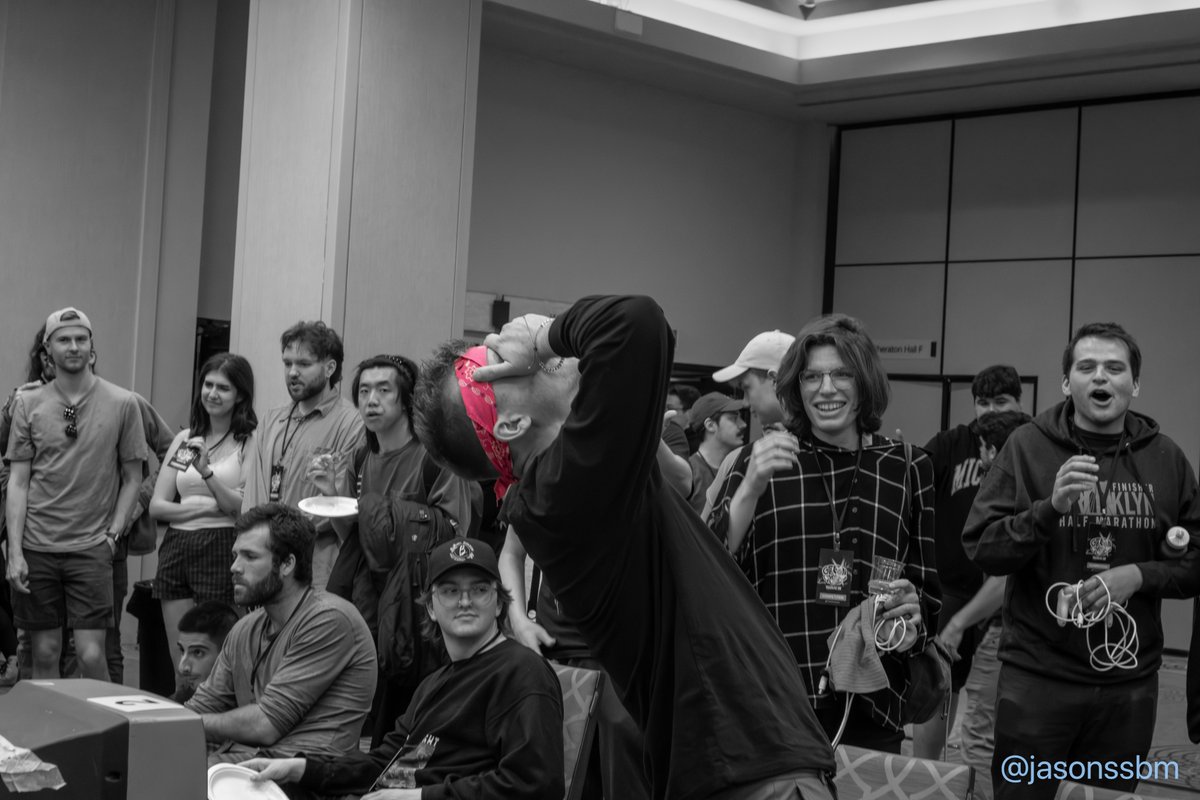 jasonssbm's tweet image. hi smash twitter
#GOML degen crew battle photos are up, banger set just like last year, can&apos;t wait to do it again 📷
Full album linked in the replies