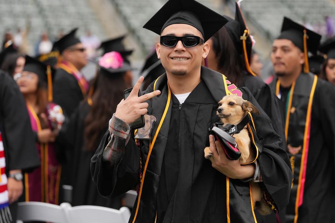 DominguezHills's tweet photo. Congratulations, Class of 2024! 🎓 We had an unforgettable weekend celebrating each and every one of you. Go out there and prove to the world what you're capable of! https://t.co/OuGZJkG48X