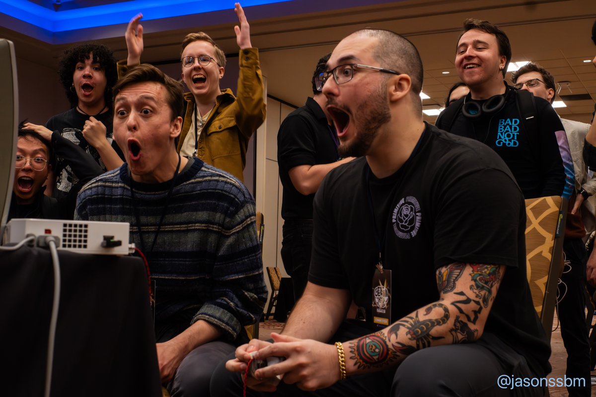 jasonssbm's tweet image. hi smash twitter
#GOML degen crew battle photos are up, banger set just like last year, can&apos;t wait to do it again 📷
Full album linked in the replies