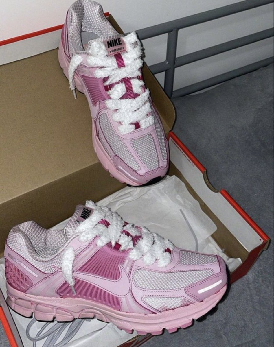 Nike Zoom Vomero💗