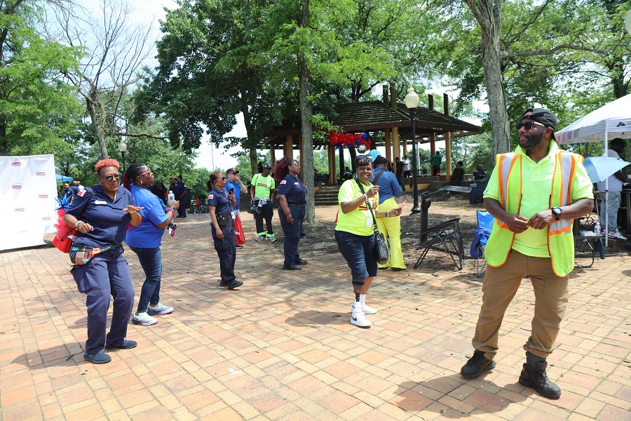 A huge shoutout to @DCDPR for their incredible support with games, setup, breakdown, and so much more! Your hard work and dedication truly made this event special. To all our DPW employees, thank you for your unwavering commitment and outstanding service to our community. 💙