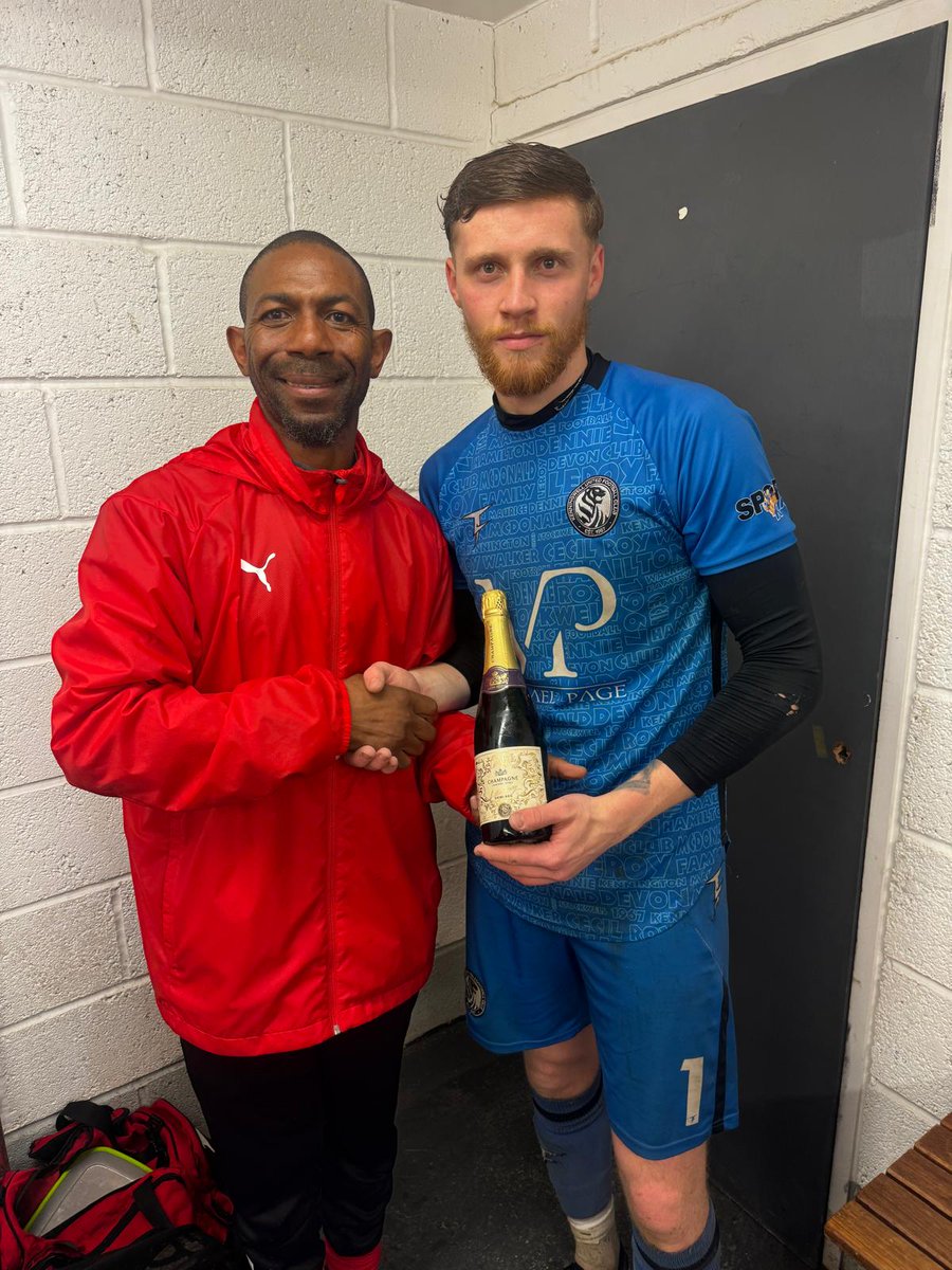 Kenningwell United FC (@kenningwellfc) on Twitter photo Today MOTM went to <a href="/GK_Mackenzie/">Mackenzie Foley</a> who's safe hands was just the difference.
MOTM Presented by Mr Howitt.
Well Done Kenzie π― Today MOTM went to <a href="/GK_Mackenzie/">Mackenzie Foley</a> who's safe hands was just the difference.
MOTM Presented by Mr Howitt.
Well Done Kenzie π―