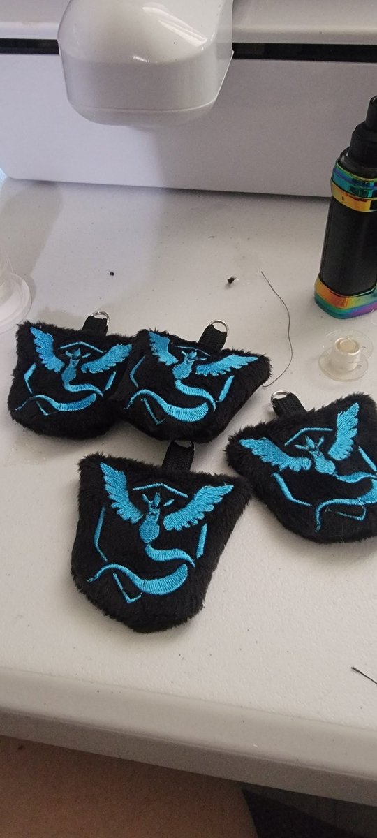 Team mystic anyone? Pattern used is made by <a href="/plushiluv/">plushiluv</a>