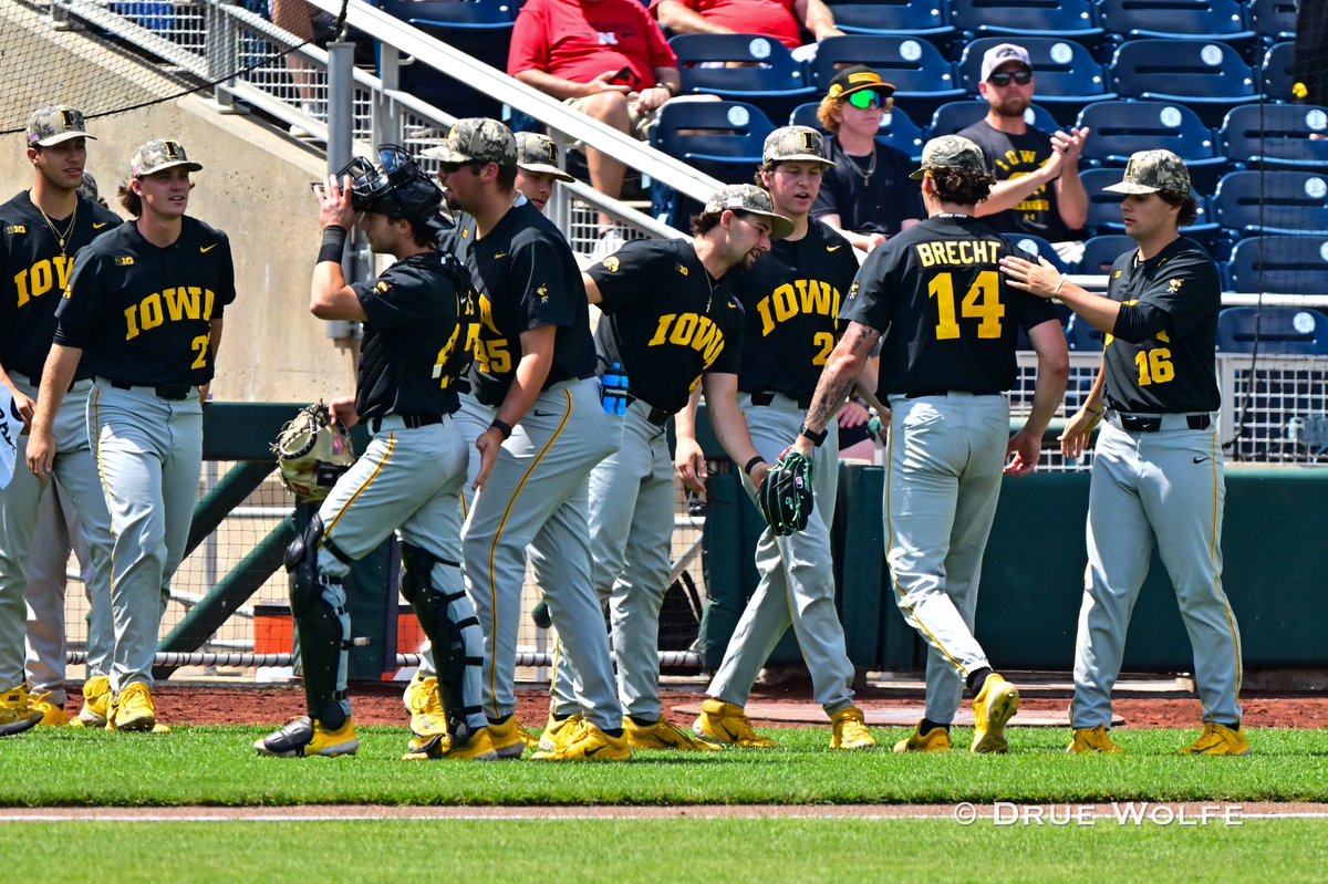 Drue Wolfe Photography (@druewolfephoto) on Twitter photo What a beautiful day for some <a href="/UIBaseball/">Iowa Baseball</a> at <a href="/CharlesSchwabFO/">Charles Schwab Field Omaha</a> for <a href="/B1Gbaseball/">Big Ten Baseball</a> Tournament … got to see <a href="/brody_brecht/">Brody Brecht</a> pitch for the Hawks! What a beautiful day for some <a href="/UIBaseball/">Iowa Baseball</a> at <a href="/CharlesSchwabFO/">Charles Schwab Field Omaha</a> for <a href="/B1Gbaseball/">Big Ten Baseball</a> Tournament … got to see <a href="/brody_brecht/">Brody Brecht</a> pitch for the Hawks!